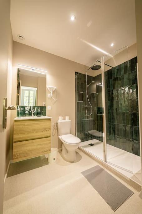 Le Pearl Appartement De Charme En Bord Riviere โกลโลบรีแยส์ ภายนอก รูปภาพ