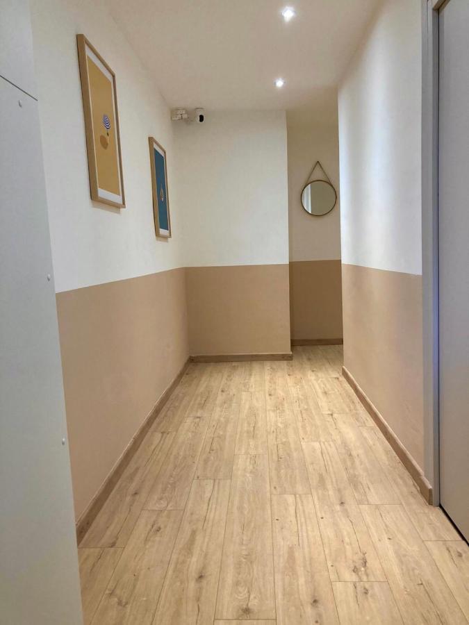 Le Pearl Appartement De Charme En Bord Riviere โกลโลบรีแยส์ ภายนอก รูปภาพ